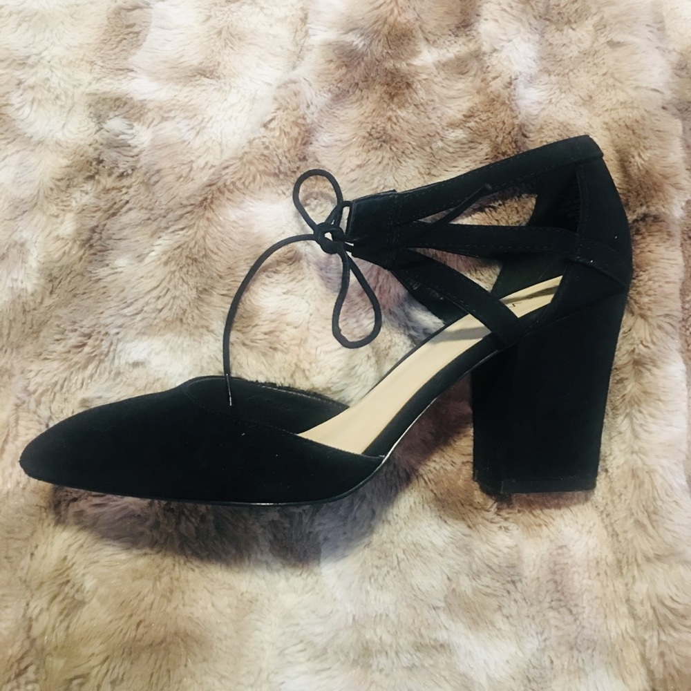 Nine West Sabiniano Ankle Tie Heels